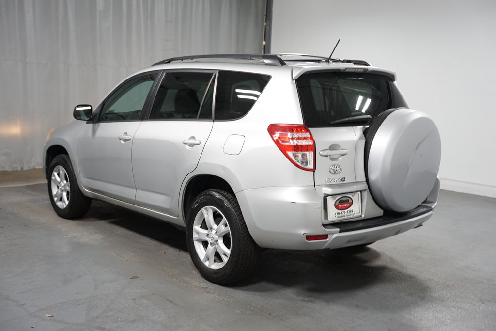 2012 Toyota RAV4  6