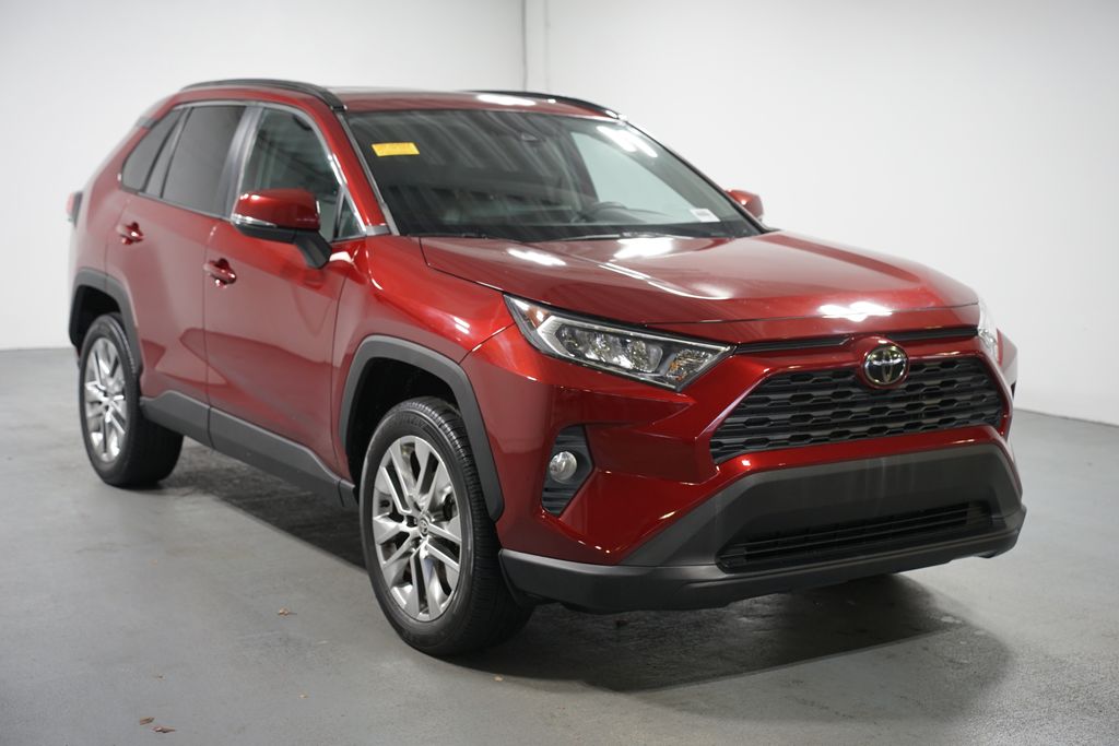 Thumbnail: 2021 Toyota RAV4 - 3