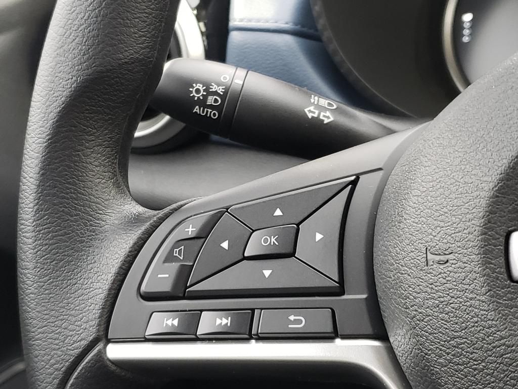 new 2025 Nissan Versa car, priced at $21,891