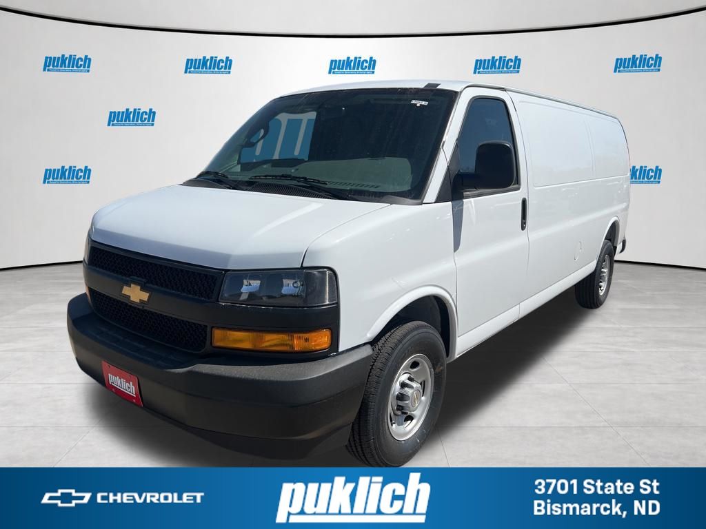 2026 Chevrolet Express 3500 Work Van 
