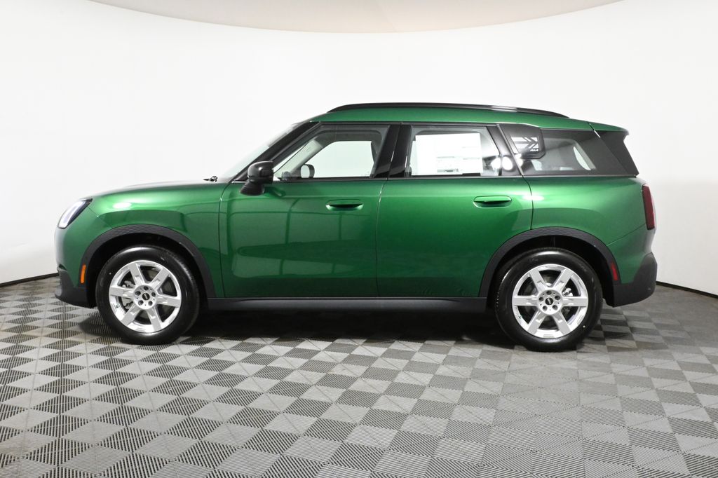 2025 MINI Cooper Countryman Base 2