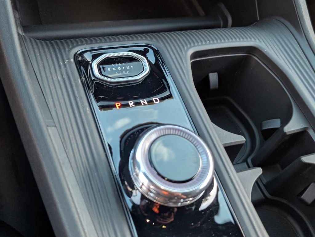 new 2026 Jeep Cherokee car, priced at $41,810