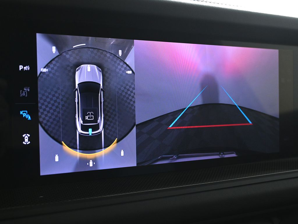 Thumbnail: 2026 Porsche  - 26