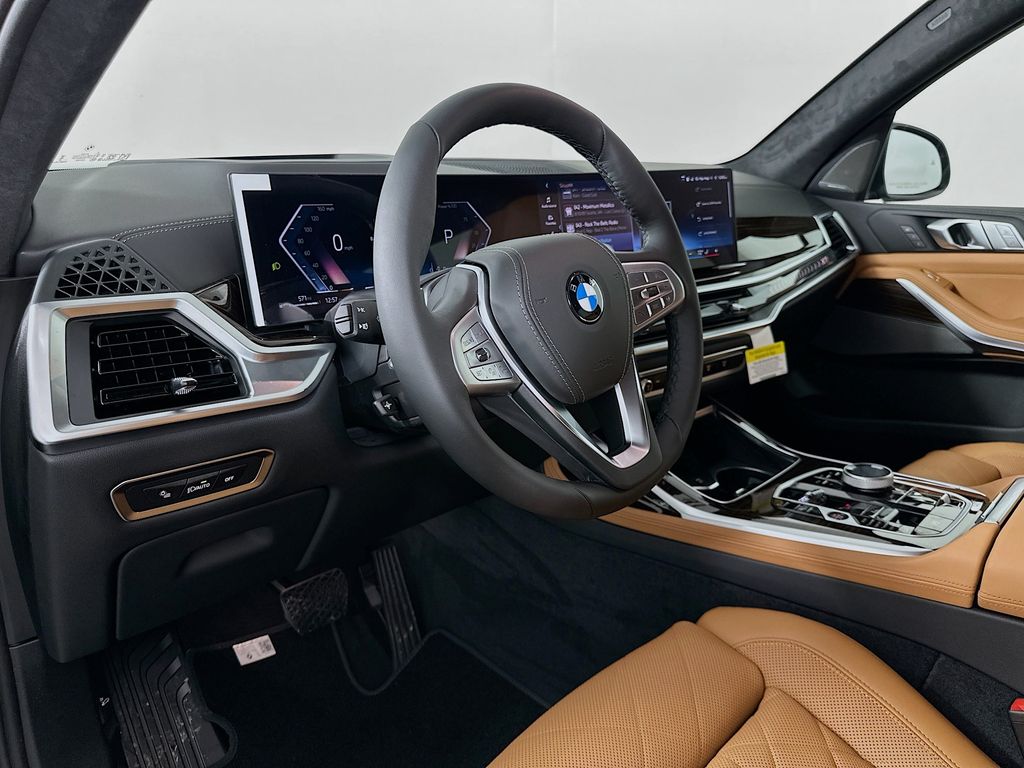 Thumbnail: 2026 BMW X7 - 9