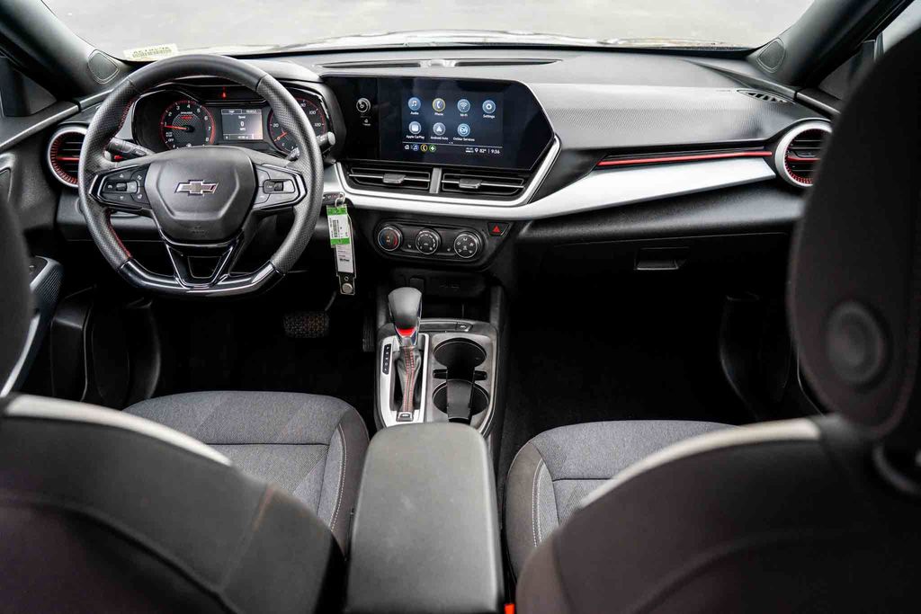 Used Car 2025 Chevrolet Trax  1rs For Sale Under $25,000 In Austin, Texas