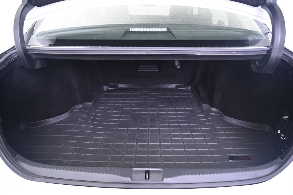 Thumbnail: 2013 Lexus GS - 15