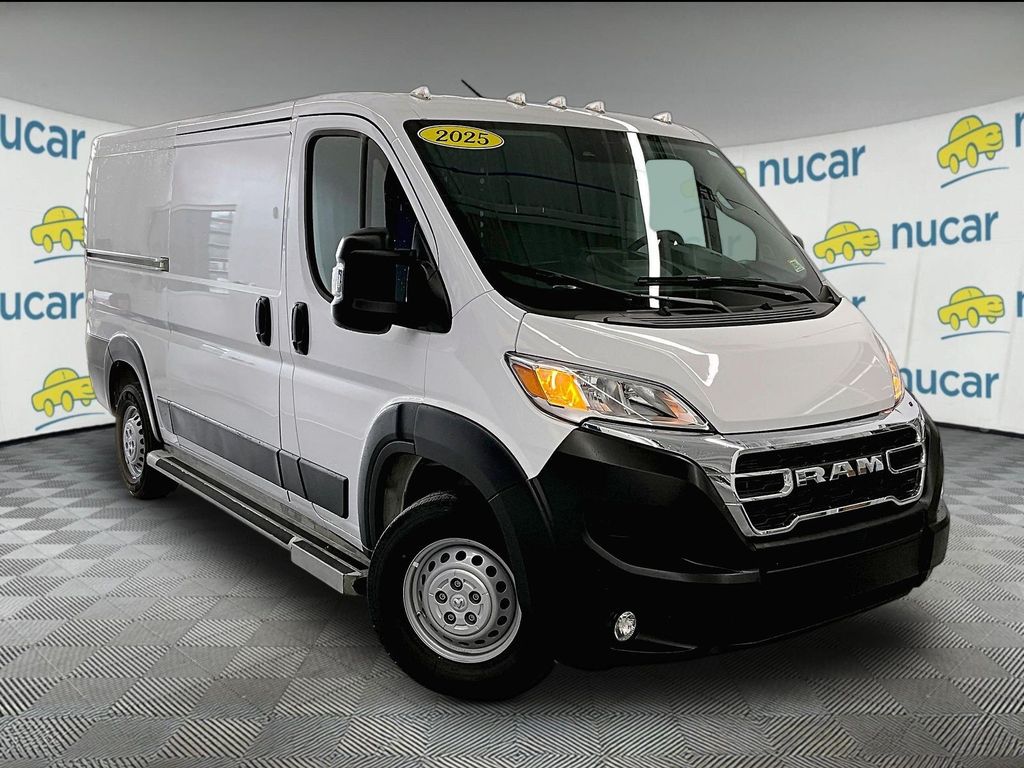 Bright White Clearcoat 2025 RAM ProMaster Van Front-Wheel Drive 9-Speed Automatic