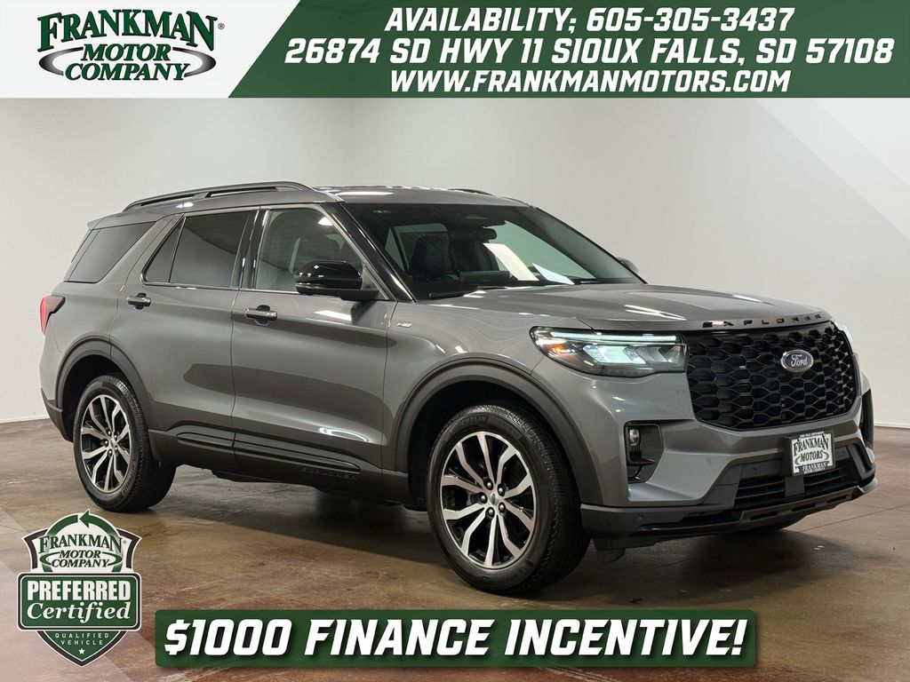2025 Ford Explorer ST-Line AWD