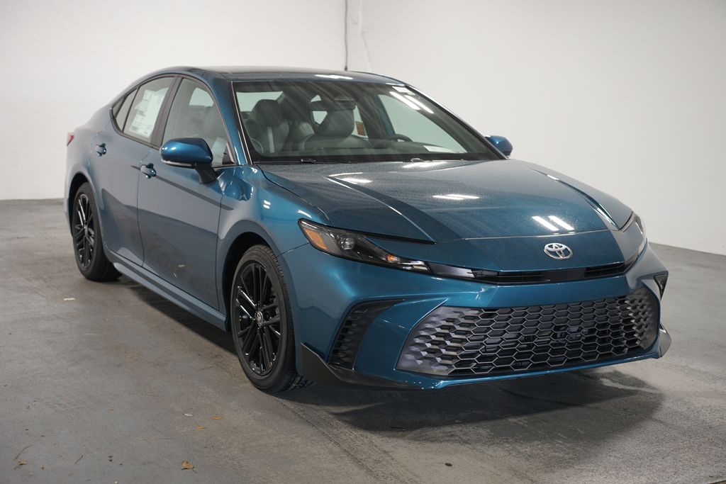 Thumbnail: 2025 Toyota Camry - 3