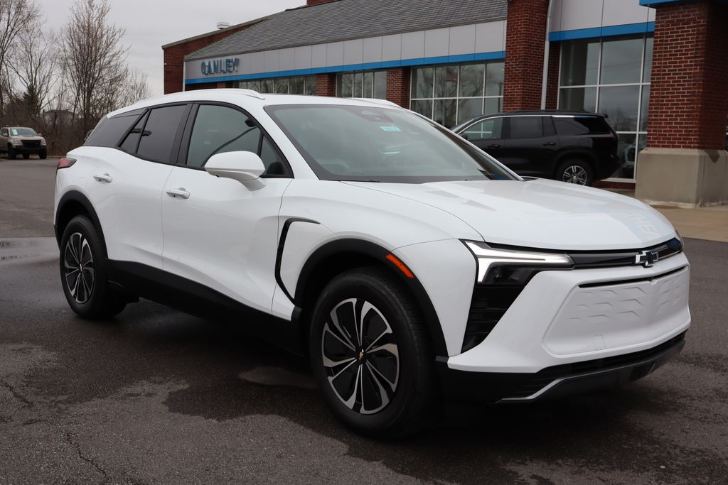 2025 Chevrolet Blazer EV LT photo