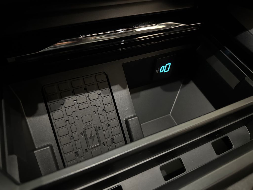 New 2026 Black Ford Lariat image 34