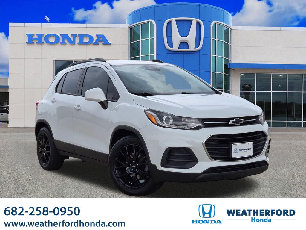 2021 Chevrolet Trax LT's photo