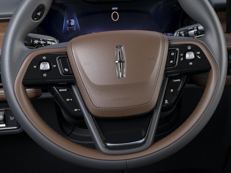Thumbnail: 2026 Lincoln Aviator - 12