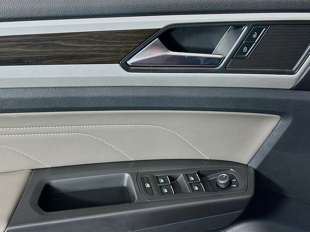car-gallery-17