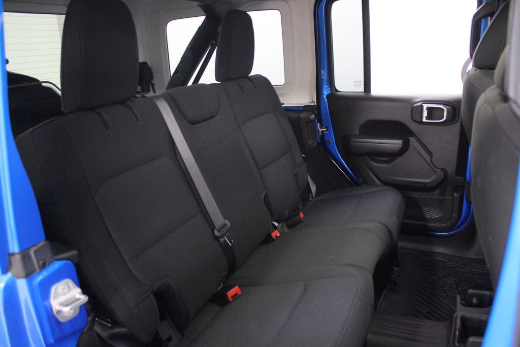 Thumbnail: 2022 Jeep Wrangler - 25