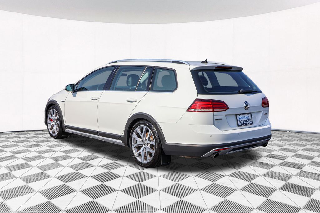 2018 Volkswagen Golf Alltrack TSI SEL 11