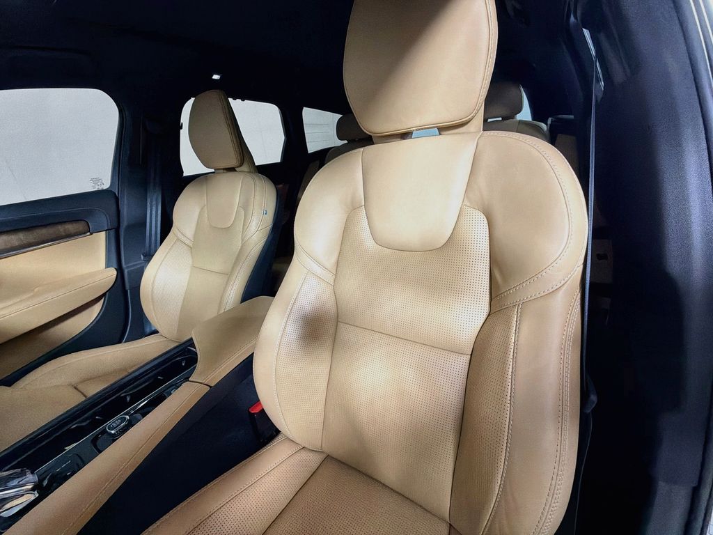Used 2023 Volvo V90 Cross Country Wagon