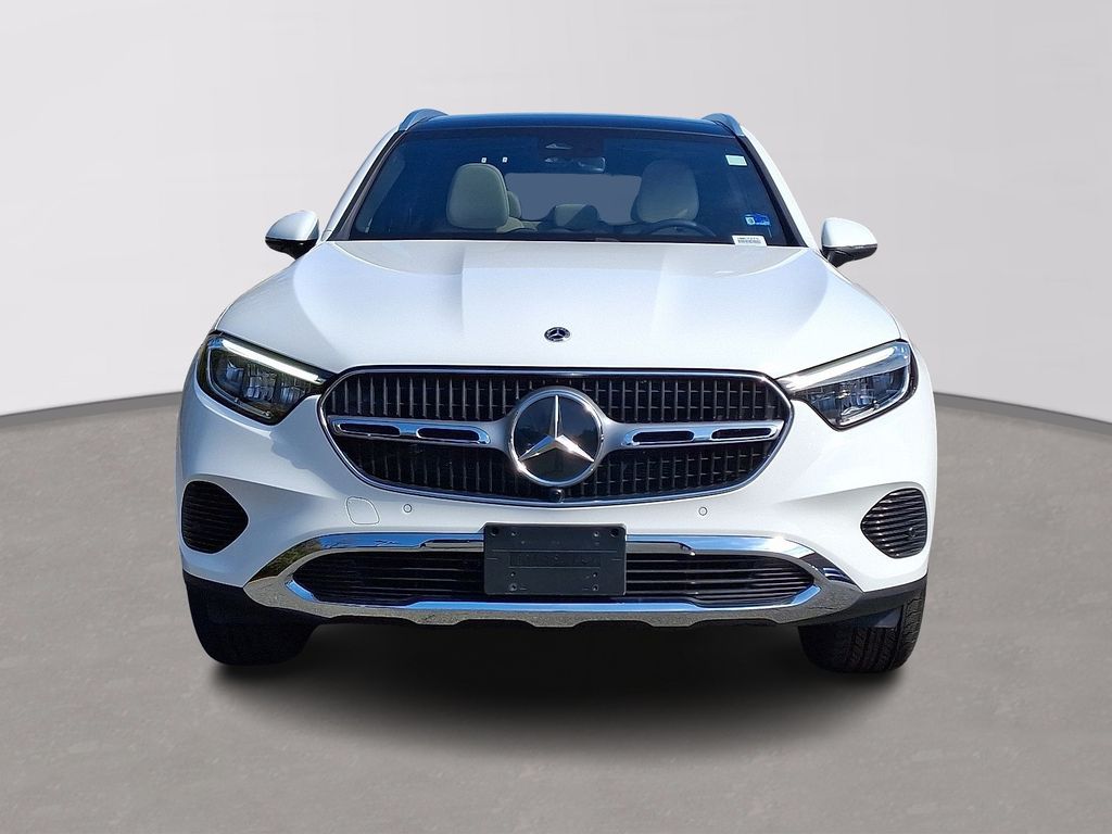 Thumbnail: 2026 Mercedes-Benz GLC - 2
