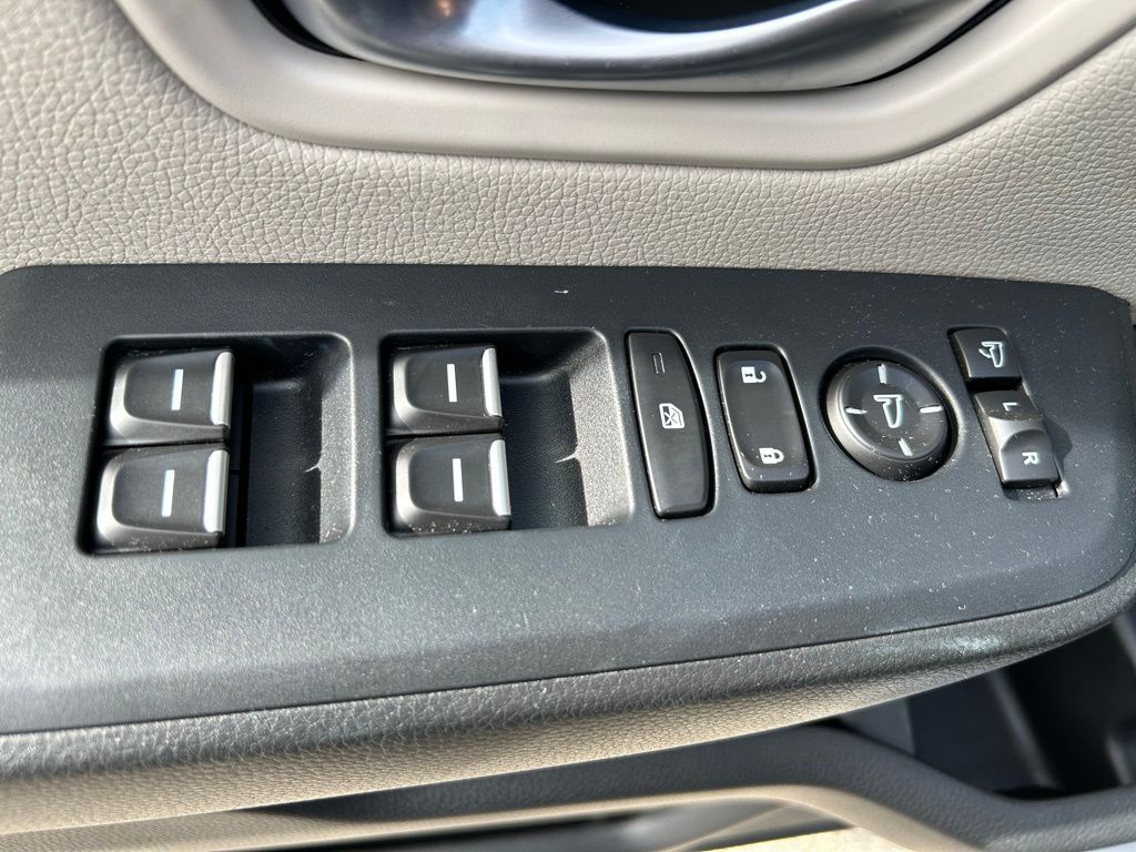 Thumbnail: 2026 Honda Passport - 17