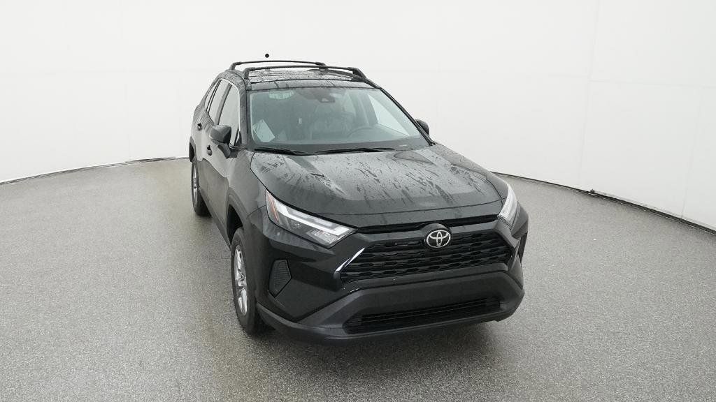 Thumbnail: 2025 Toyota RAV4 - 21