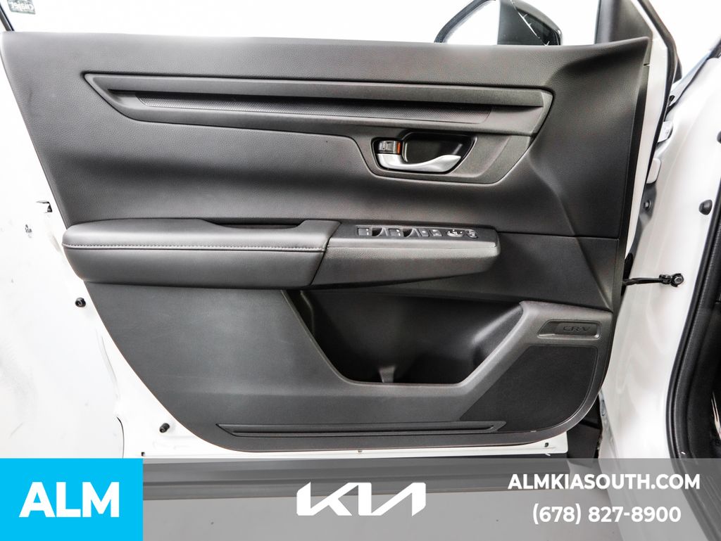 2024 Honda CR-V LX photo 41