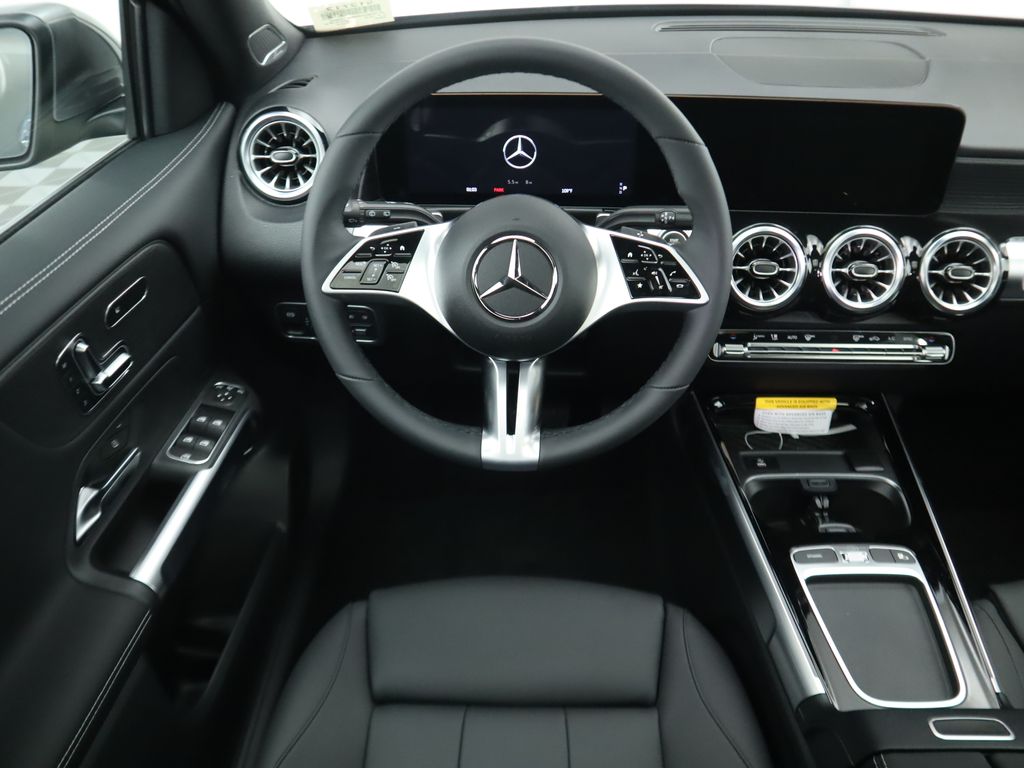 Thumbnail: 2025 Mercedes-Benz GLB - 11