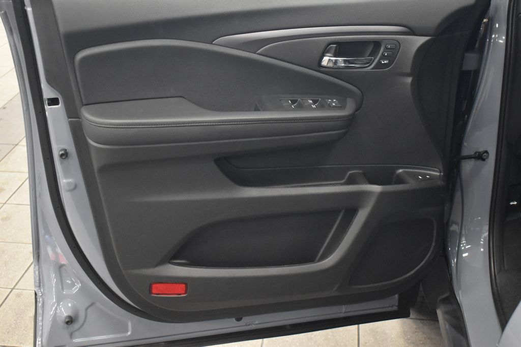 2022 Honda Pilot Special Edition 16