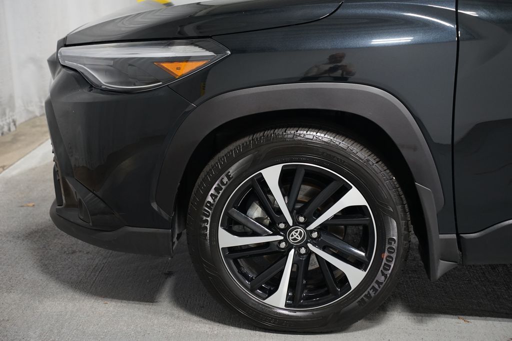 Thumbnail: 2025 Toyota Corolla Cross - 5