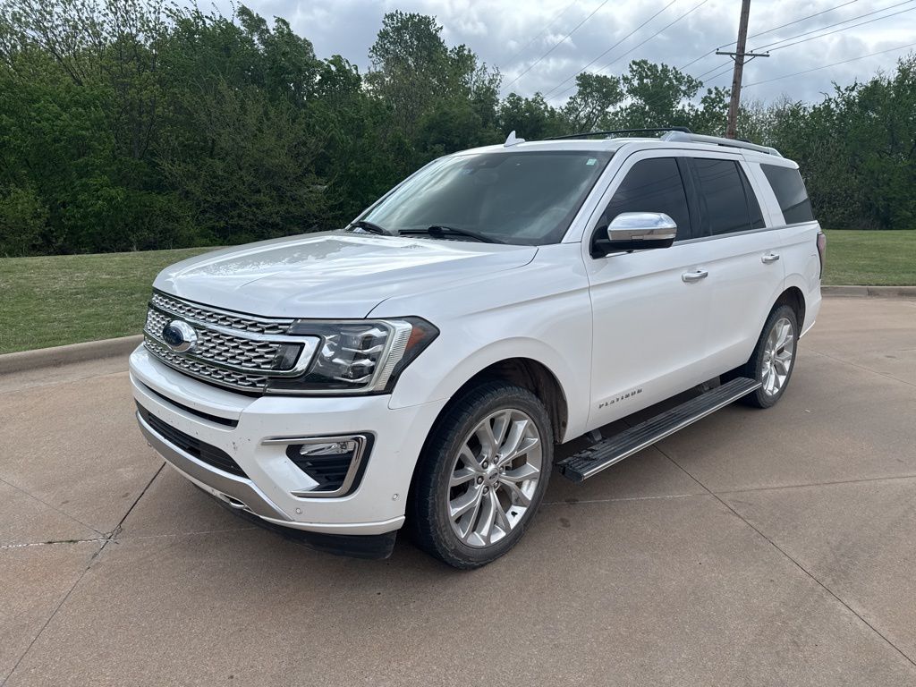 White Platinum Clearcoat Metallic 2019 Ford Expedition Platinum 4WD SUV / Crossover Four-Wheel Drive Automatic