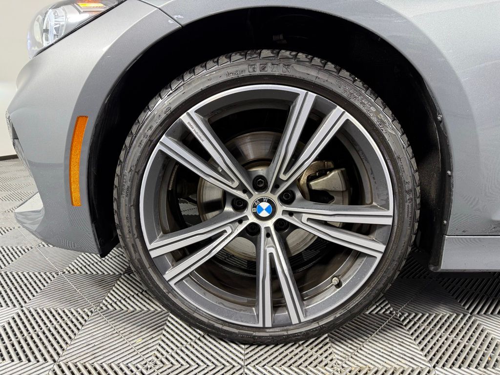 Thumbnail: 2023 BMW 3 Series - 6