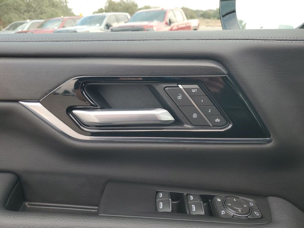 Used Car 2025 Gmc Yukon  Denali For Sale Under $80,000 In Austin, Texas