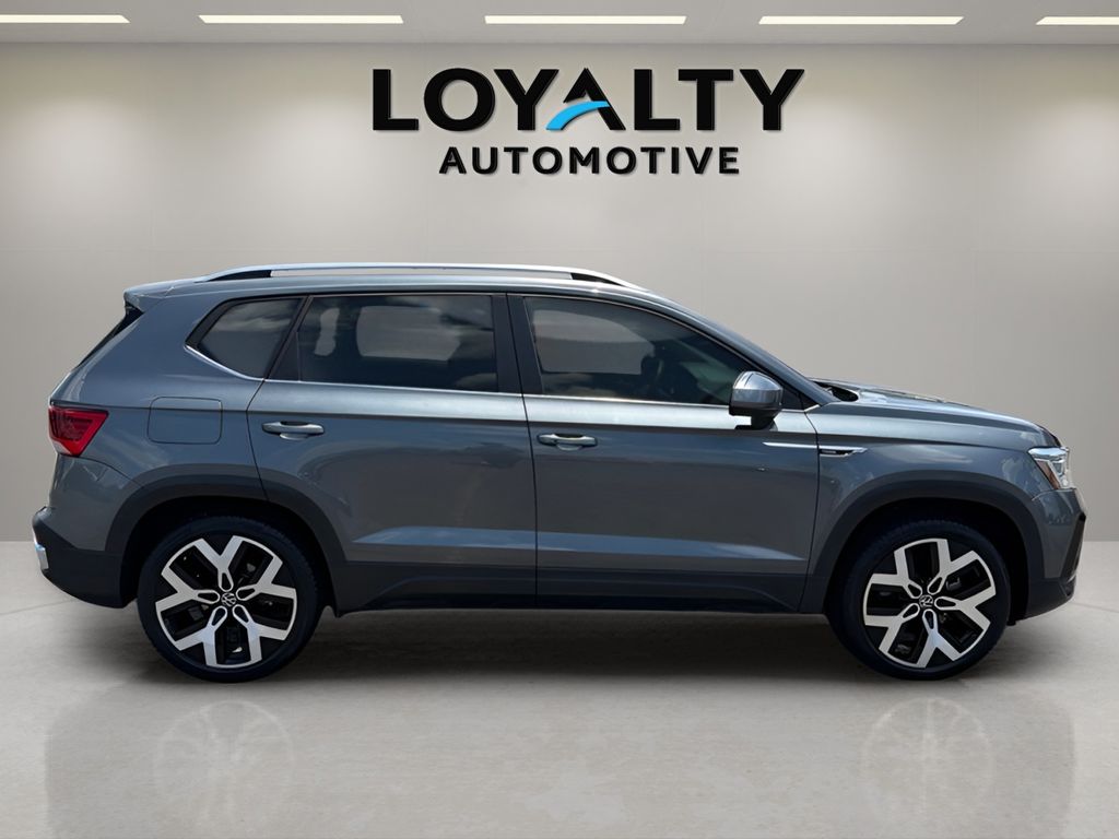 Used 2022 Volkswagen Taos SUV