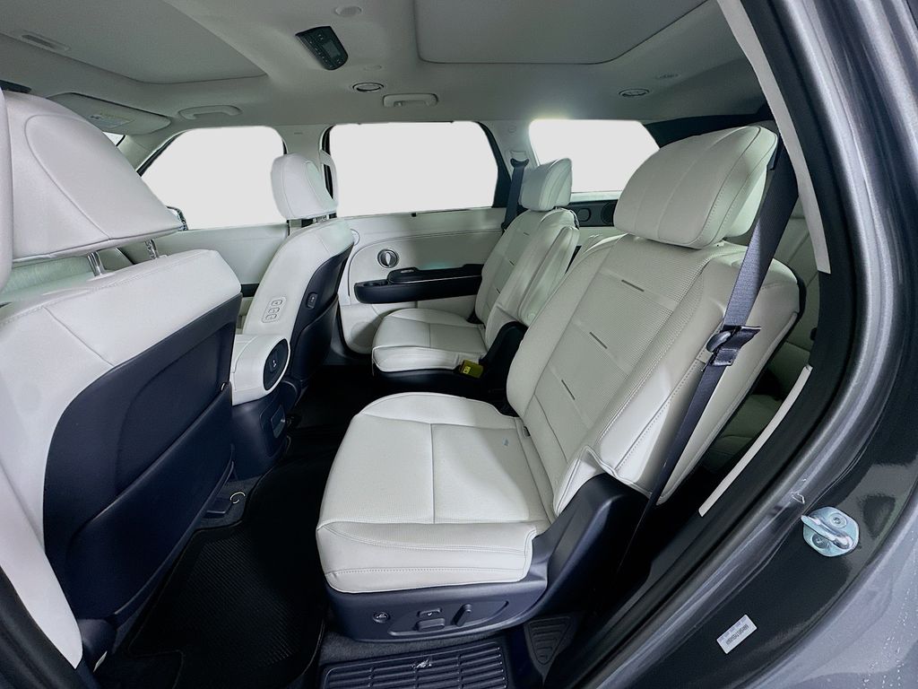 Thumbnail: 2026 Hyundai Palisade - 17