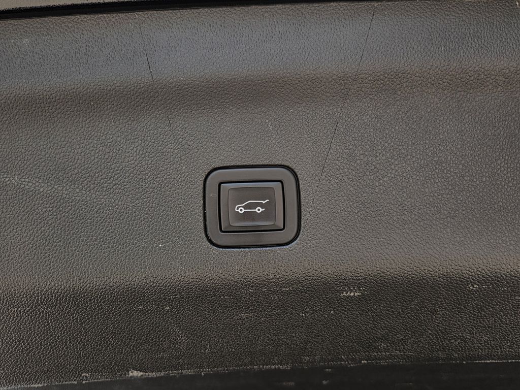 Used 2023 Chevrolet Suburban SUV