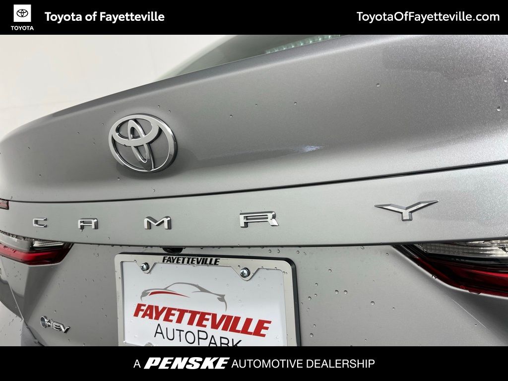 2025 Toyota Camry LE 3
