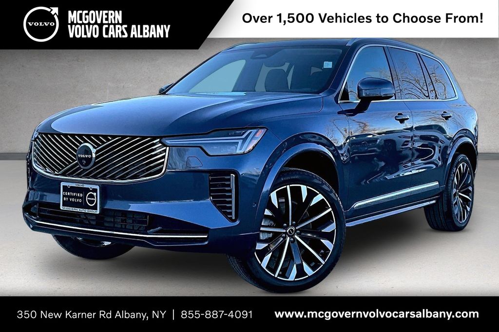 2026 Volvo XC90 B6 Plus 6-Passenger AWD