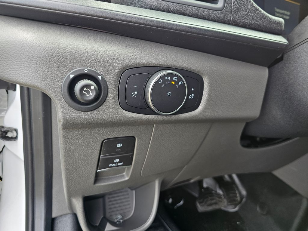 New 2026 White Ford Base image 21