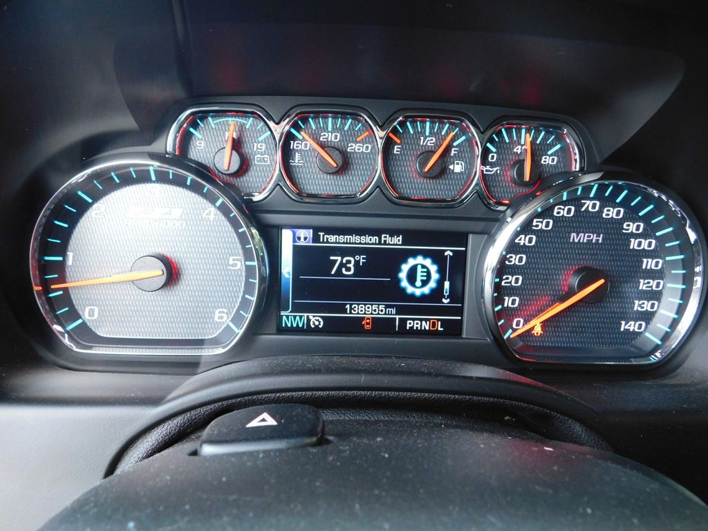 Thumbnail: 2020 Chevrolet Suburban - 12