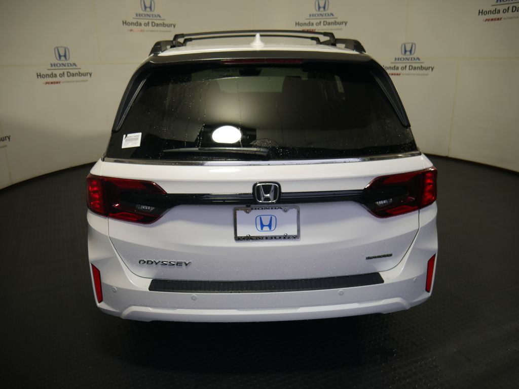 2025 Honda Odyssey Touring 5