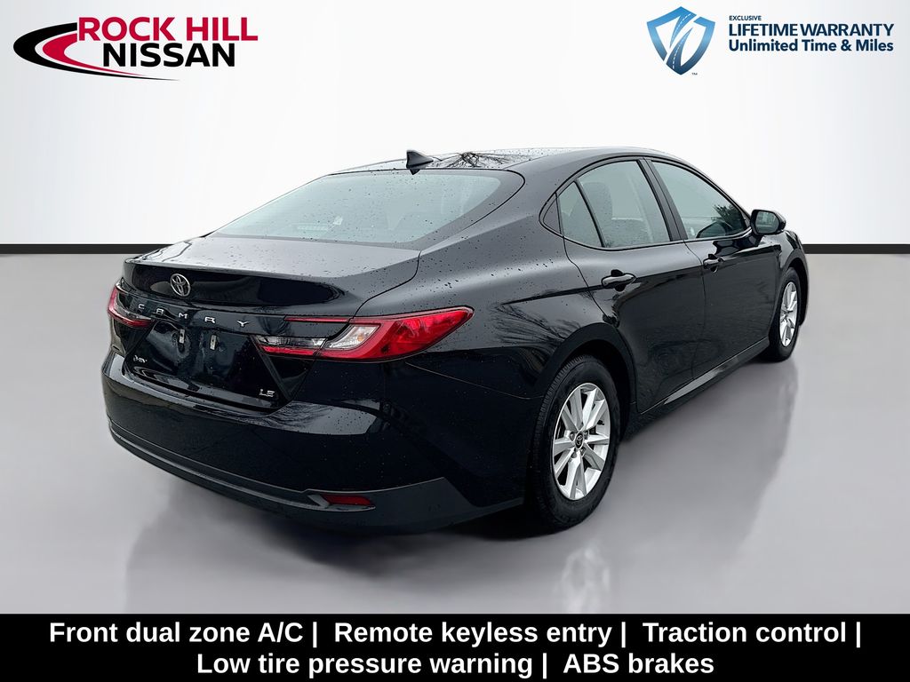 2025 Toyota Camry LE FWD