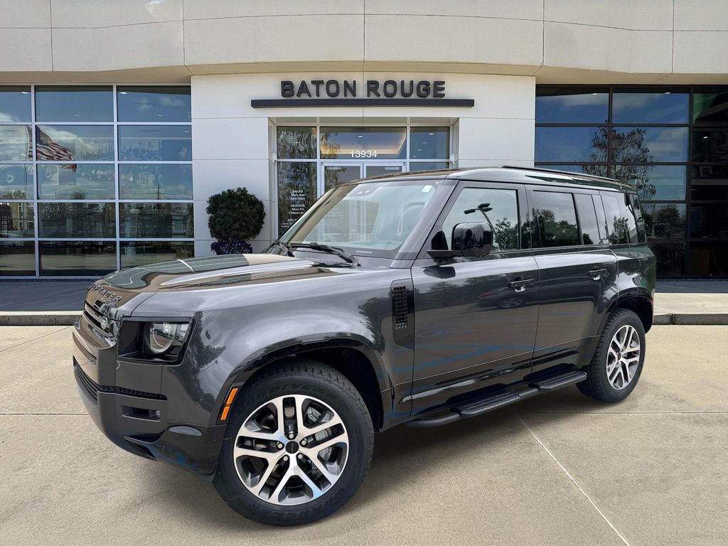 Gray 2026 Land Rover Defender 110 P400 X-Dynamic SE AWD SUV / Crossover All-Wheel Drive 8-Speed Automatic