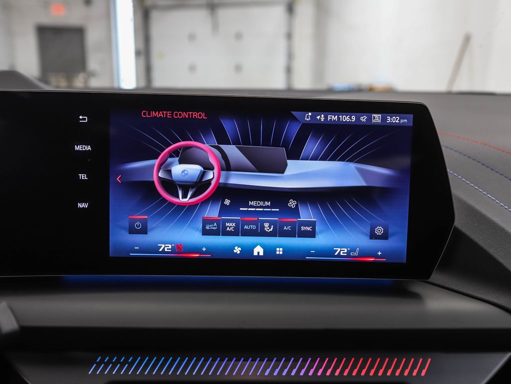 Thumbnail: 2025 BMW 2 Series - 18