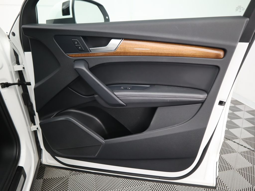 2021 Audi Q5 Premium Plus 25