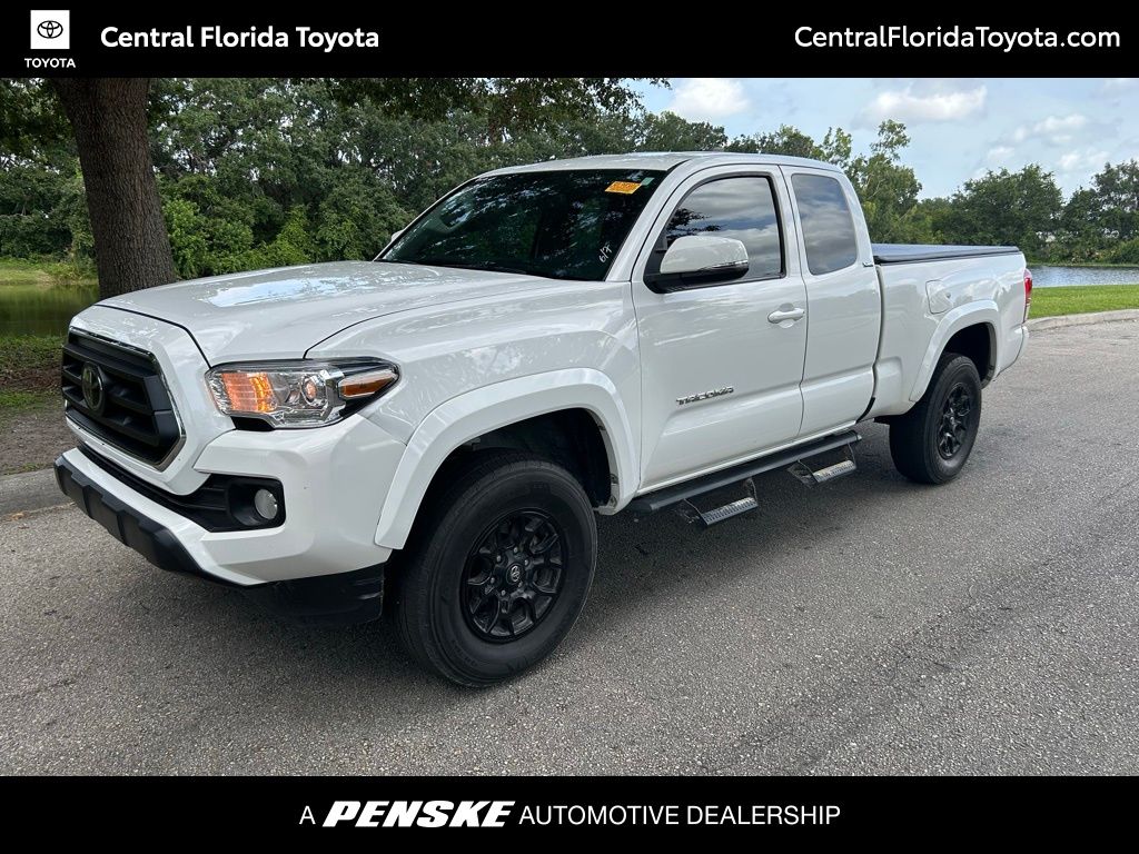 2022 Toyota Tacoma SR5 Hero Image