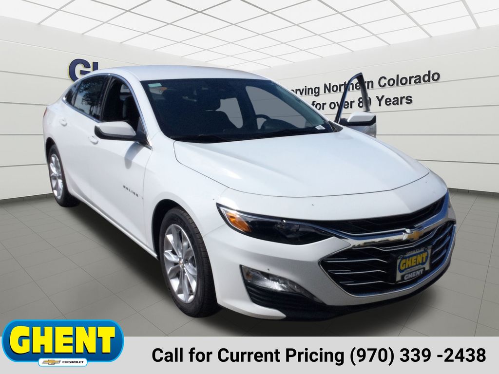 Summit White 2024 Chevrolet Malibu LT with 1LT FWD Sedan Front-Wheel Drive Continuously Variable Transmission