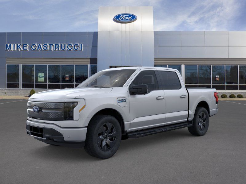 Iconic Silver Metallic 2025 Ford F-150 Lightning Flash SuperCrew AWD Pickup Truck All-Wheel Drive Automatic