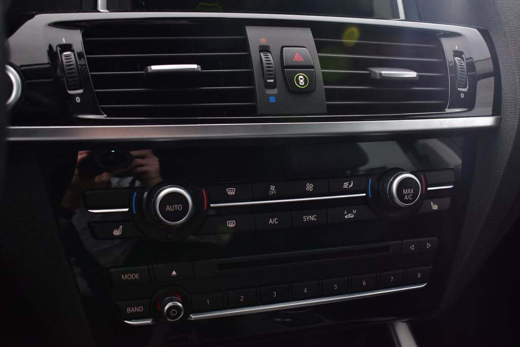 Thumbnail: 2017 BMW X3 - 21
