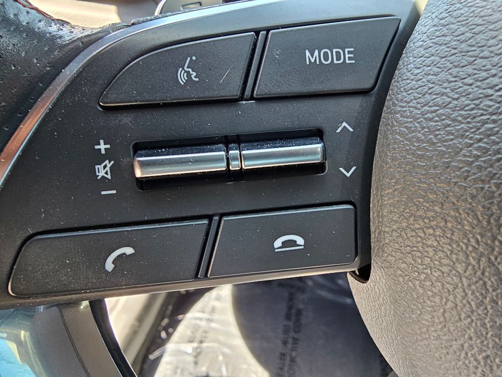 Certified Used 2022 Blue Hyundai SEL Plus image 25