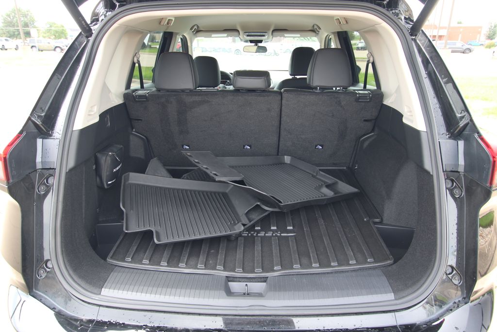Used 2025 Nissan Rogue SUV
