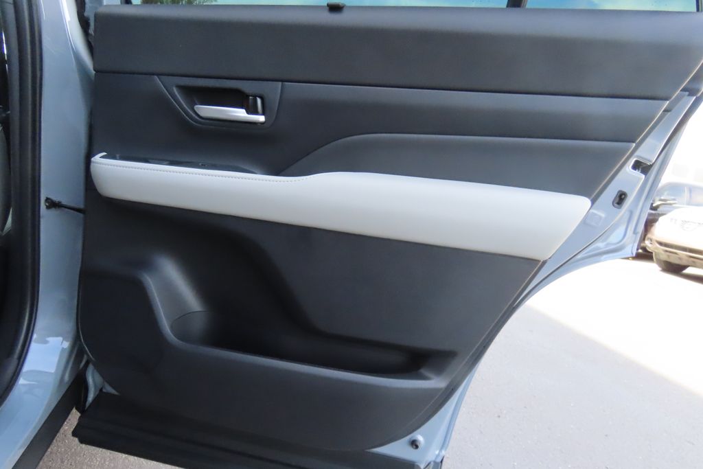 Thumbnail: 2026 Toyota Grand Highlander - 26